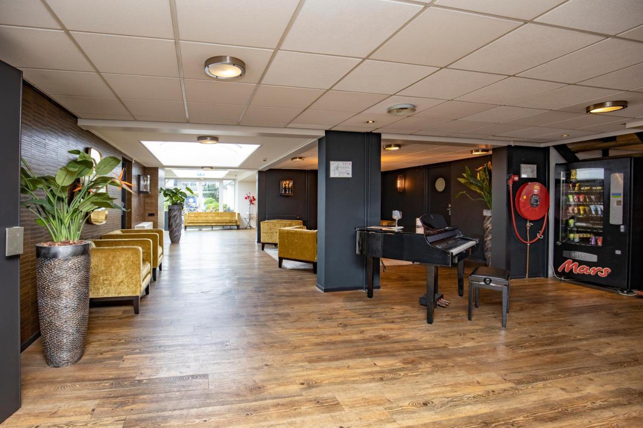 Fletcher Hotel Restaurant Loosdrecht-Amsterdam ภายนอก รูปภาพ